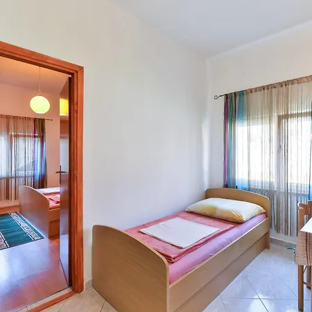 Appartement With Parking Space Nin, Zadar - 19555